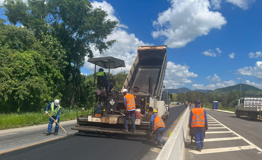 Grupo EPR - EPR Sul de Minas inicia 2024 com obras de manutenção do pavimento