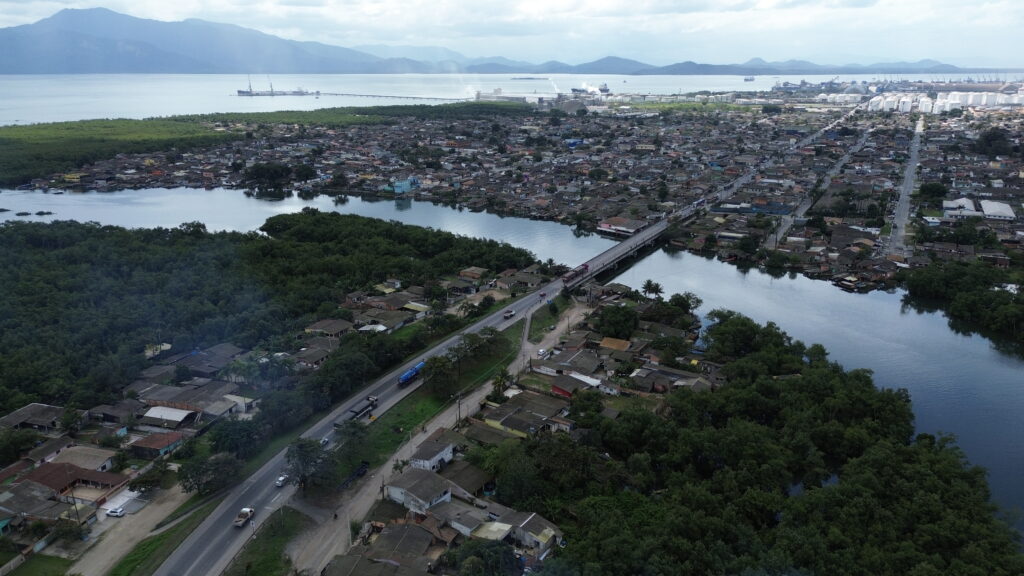 Grupo EPR - Obras vão recuperar pavimento da avenida Bento Rocha