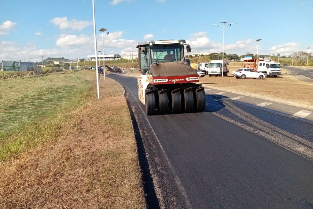 Grupo EPR - EPR Vias do Café executa obras reparo e reforço na sinalização para ampliar segurança viária