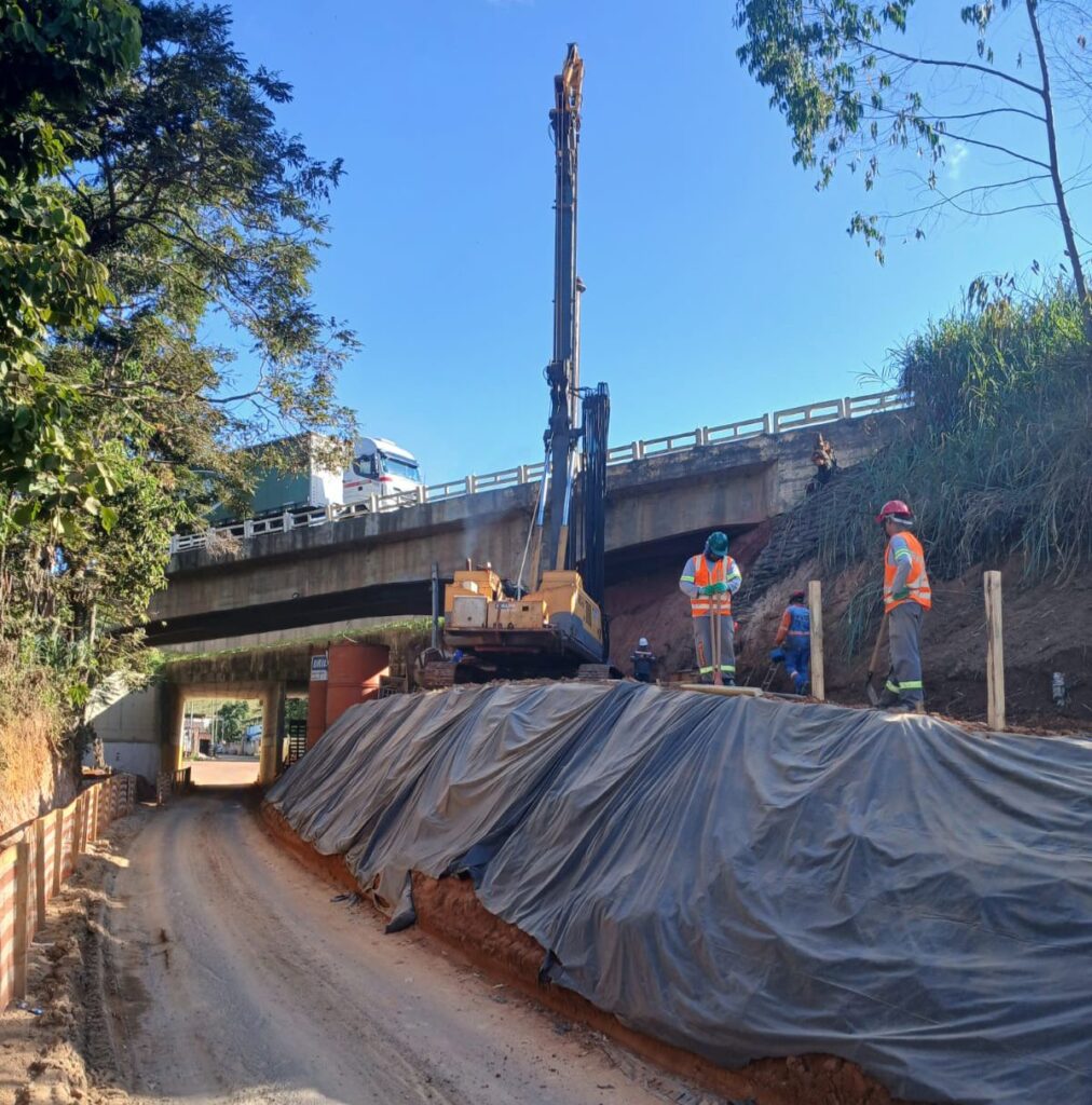 Grupo EPR - EPR Via Mineira divulga programação de obras na BR-040 para a próxima semana; serviços serão suspensos no feriado de 1º de maio Grupo EPR - EPR Via Mineira divulga programação de obras na BR-040 para a próxima semana; serviços serão suspensos no feriado de 1º de maio