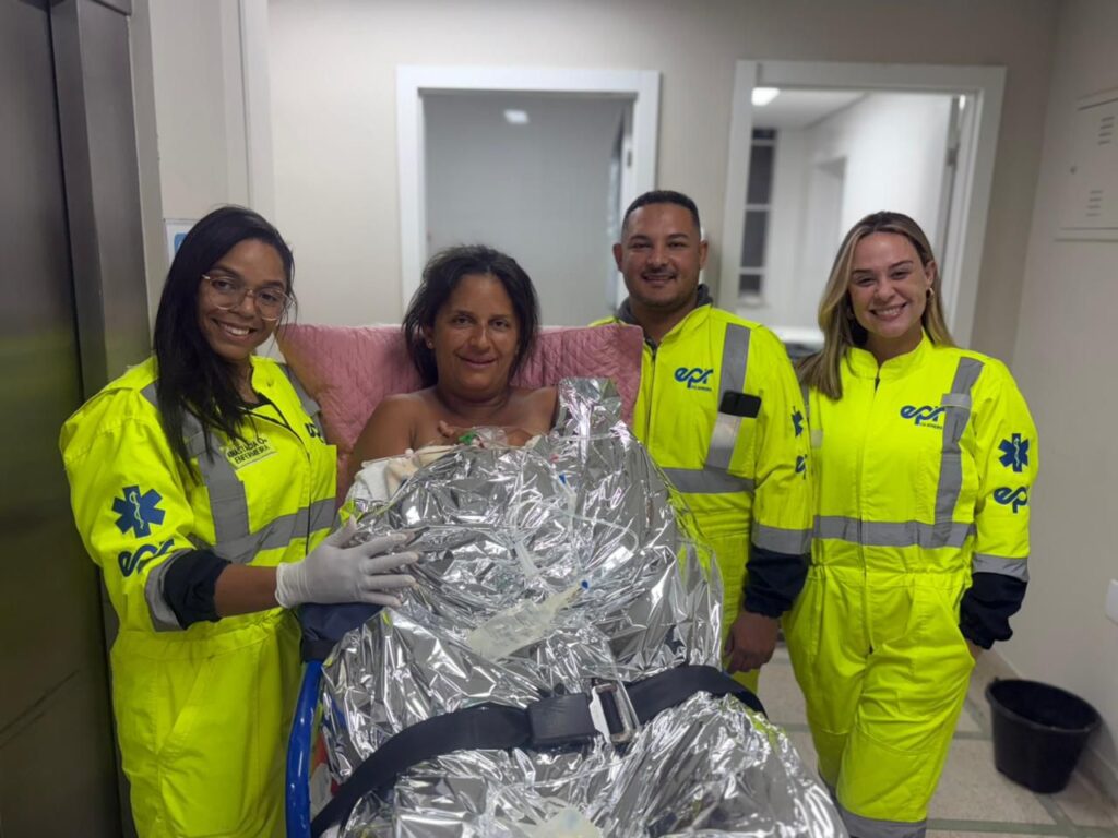 Grupo EPR - Bebê nasce em casa e mãe busca apoio em base operacional da EPR Via Mineira em Nova Lima Grupo EPR - Bebê nasce em casa e mãe busca apoio em base operacional da EPR Via Mineira em Nova Lima