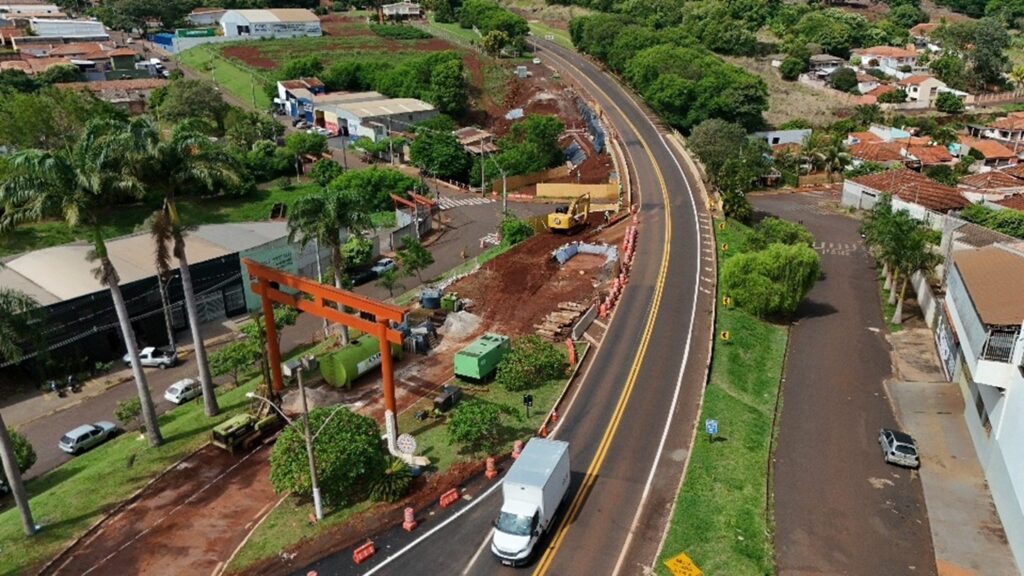 Grupo EPR - Obras de ampliação da BR-369 chegam ao perímetro urbano de Cambará Grupo EPR - Obras de ampliação da BR-369 chegam ao perímetro urbano de Cambará