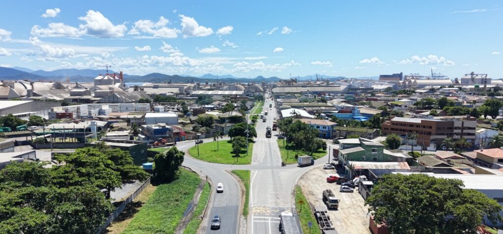 Grupo EPR - EPR Litoral Pioneiro impulsiona logística da safra paranaense com obras importantes rumo ao Porto de Paranaguá Grupo EPR - EPR Litoral Pioneiro impulsiona logística da safra paranaense com obras importantes rumo ao Porto de Paranaguá