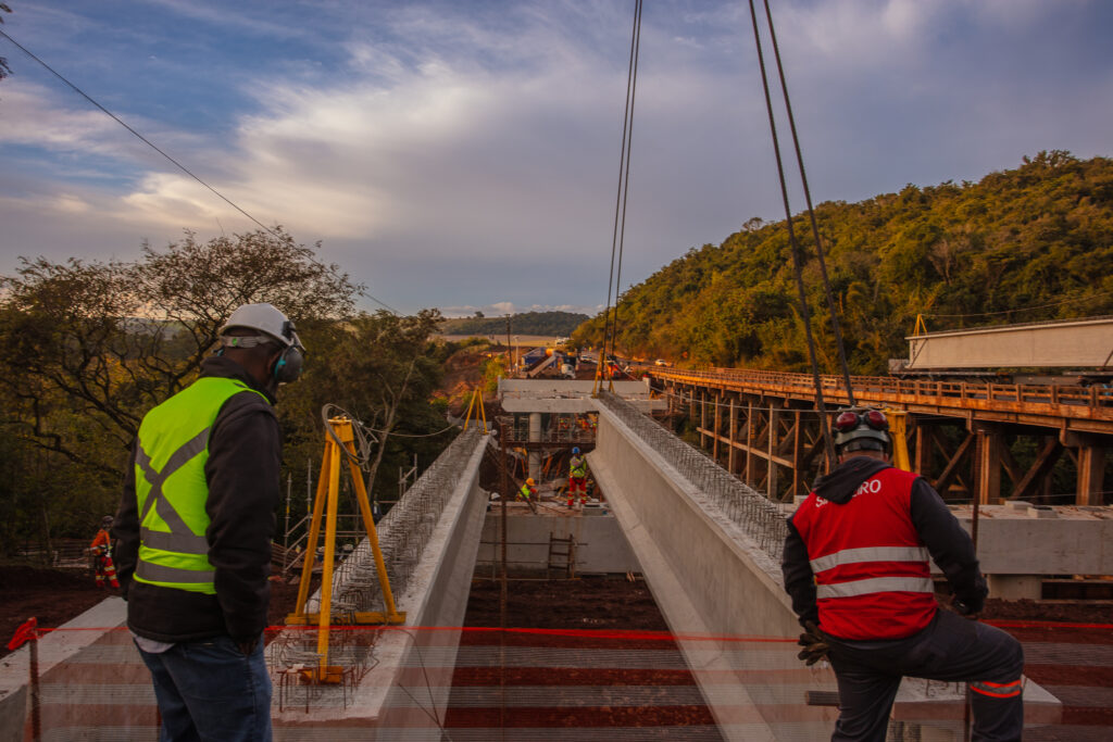 Grupo EPR - EPR Litoral Pioneiro chega ao ápice da geração de empregos no Norte Pioneiro Grupo EPR - EPR Litoral Pioneiro chega ao ápice da geração de empregos no Norte Pioneiro