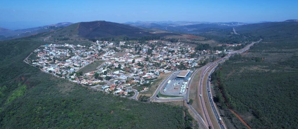 Grupo EPR - EPR Via Mineira abre vagas para as áreas de Engenharia, Manutenção Eletroeletrônica e Faixa de Domínio na BR-040 Grupo EPR - EPR Via Mineira abre vagas para as áreas de Engenharia, Manutenção Eletroeletrônica e Faixa de Domínio na BR-040